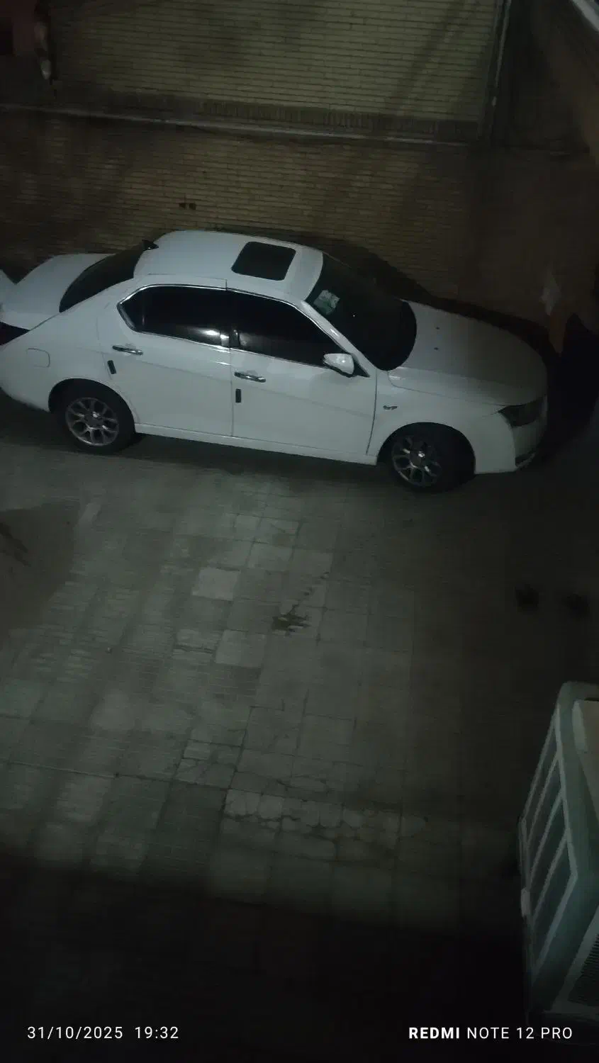 دنا پلاس توربو اتوماتیک - 1401