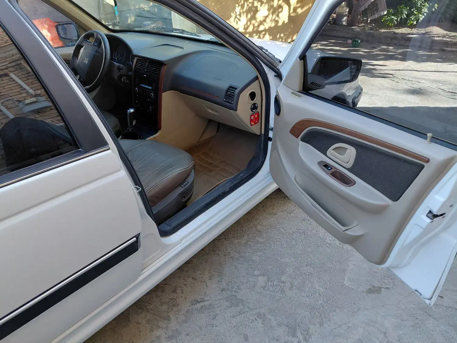 پژو پارس LX - 1400