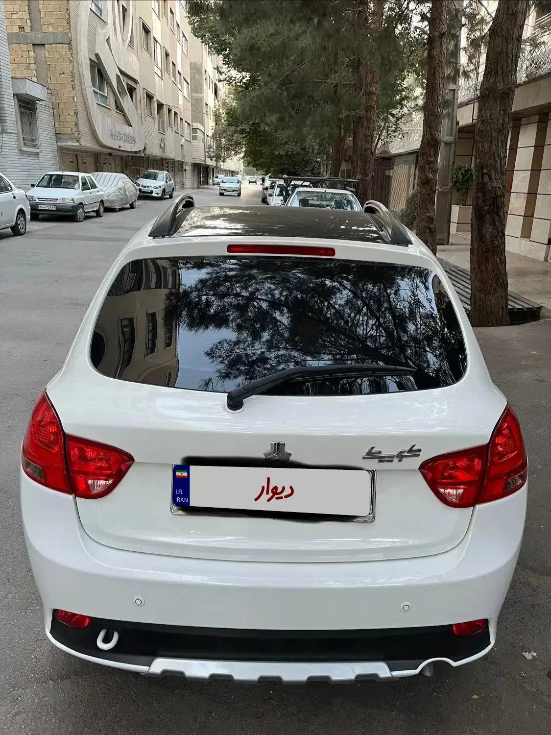 کوییک R دنده‌ای - 1403