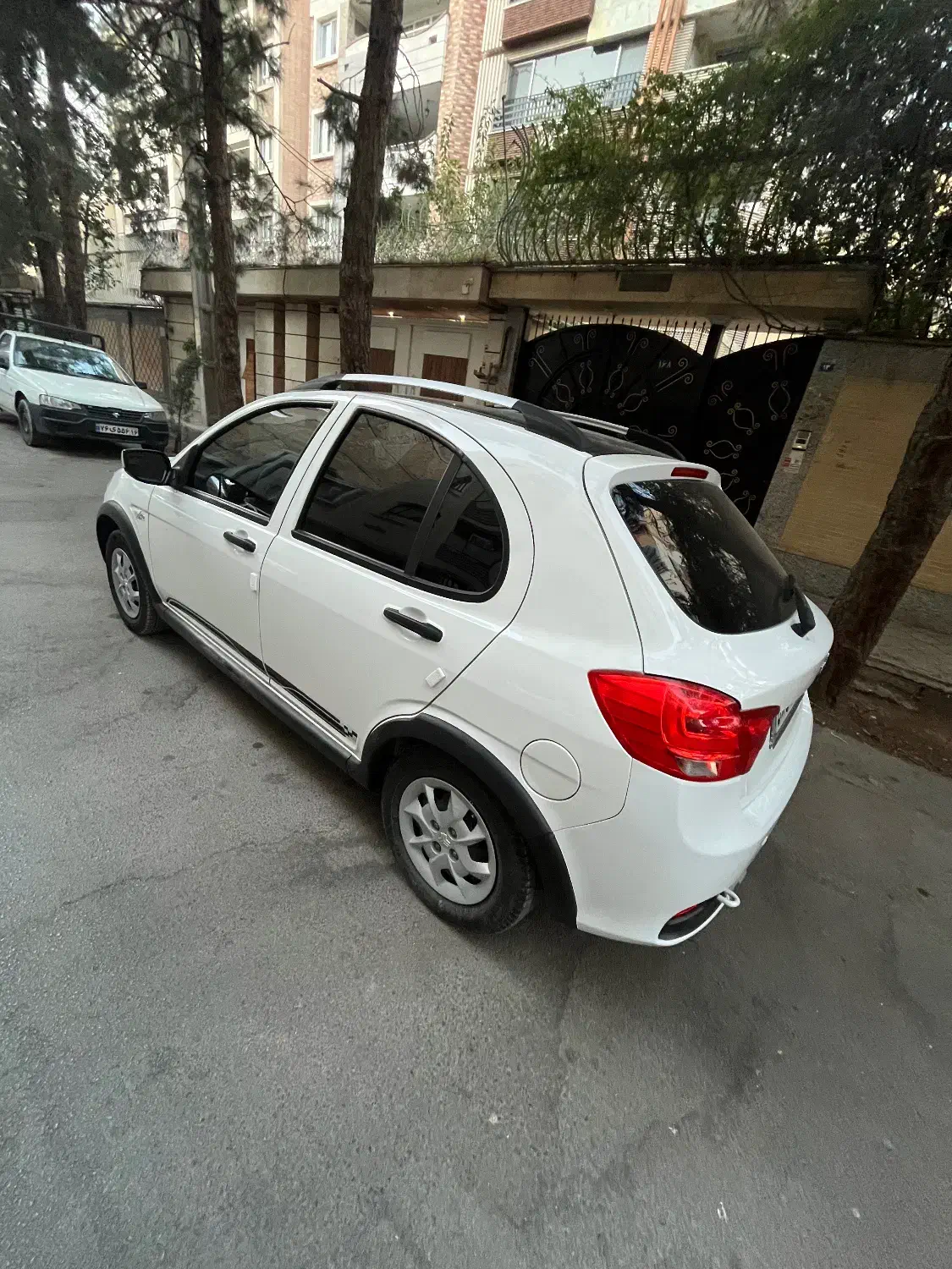 کوییک R دنده‌ای - 1403