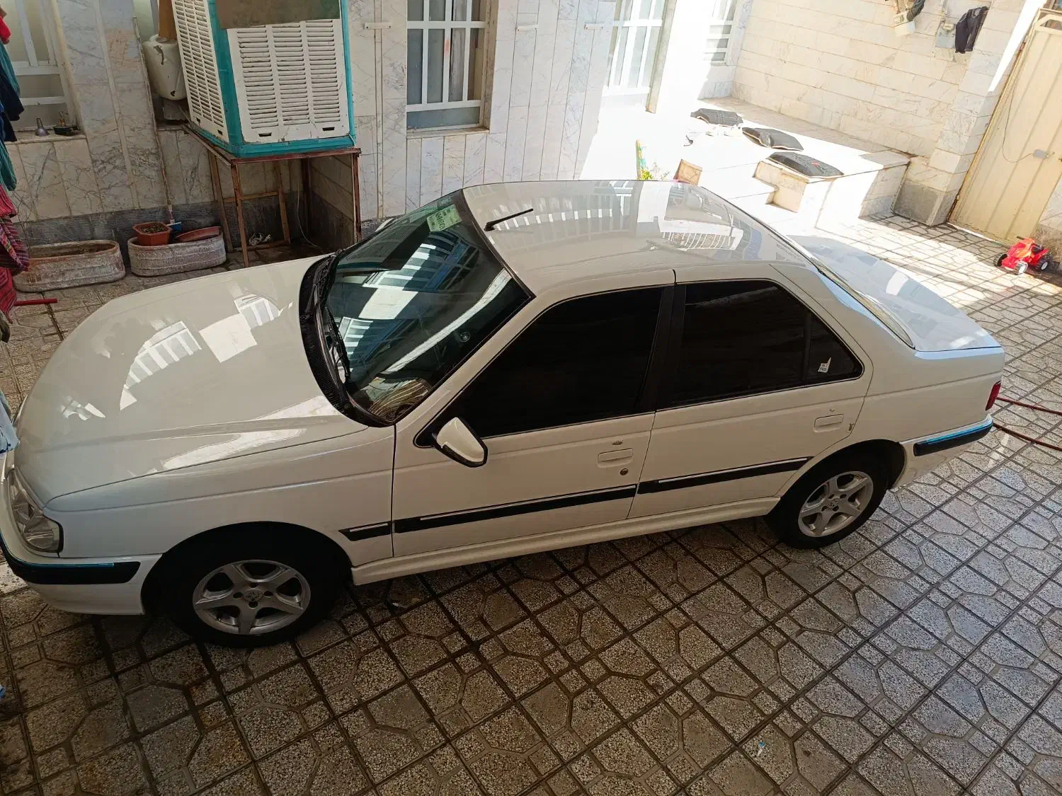 پژو پارس XU7P - 1401