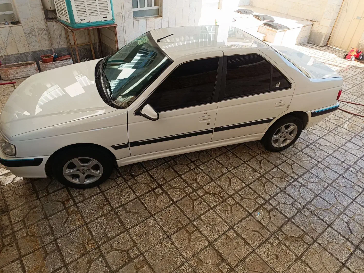 پژو پارس XU7P - 1401