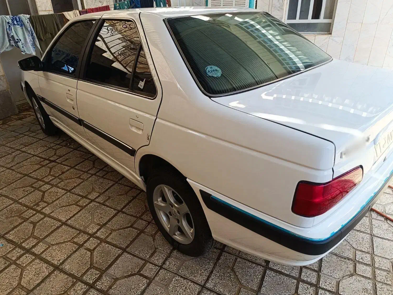 پژو پارس XU7P - 1401