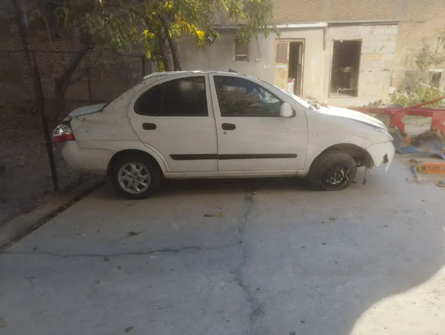 تیبا صندوق دار EX - 1390