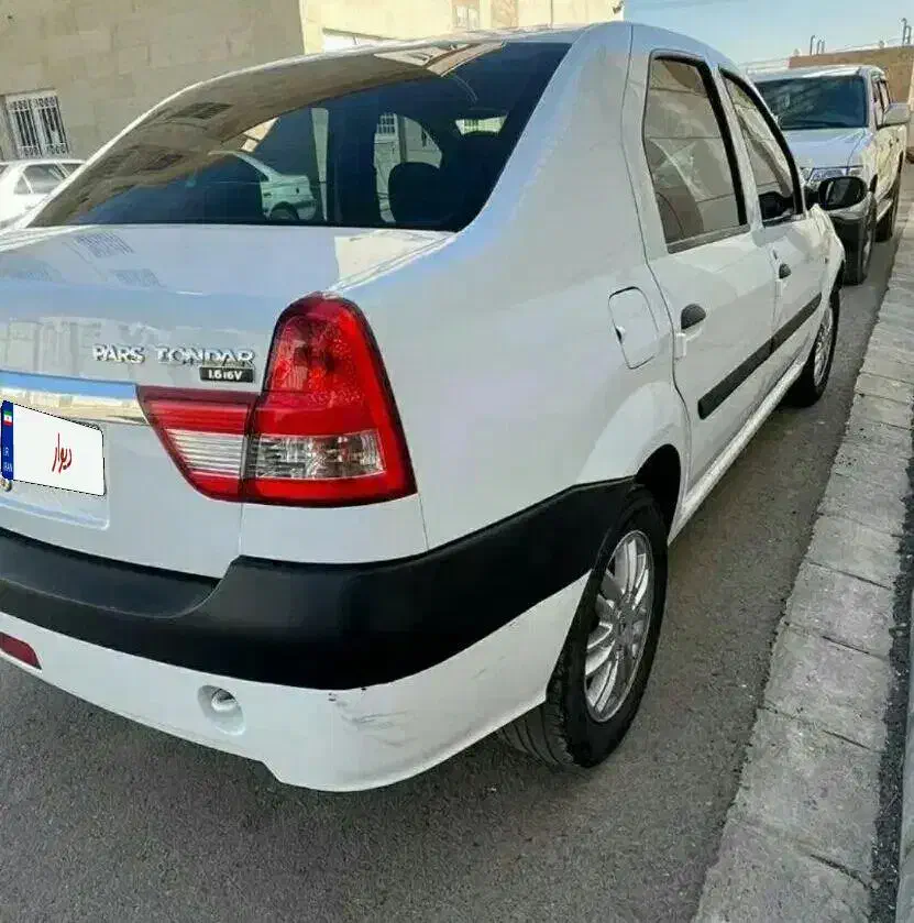 خودرو رنو، پارس تندر آگهی ann_20960460