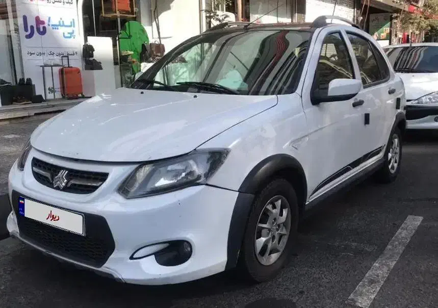 کوییک R دنده‌ای - 1402