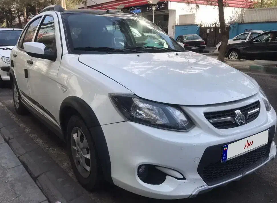 کوییک R دنده‌ای - 1402