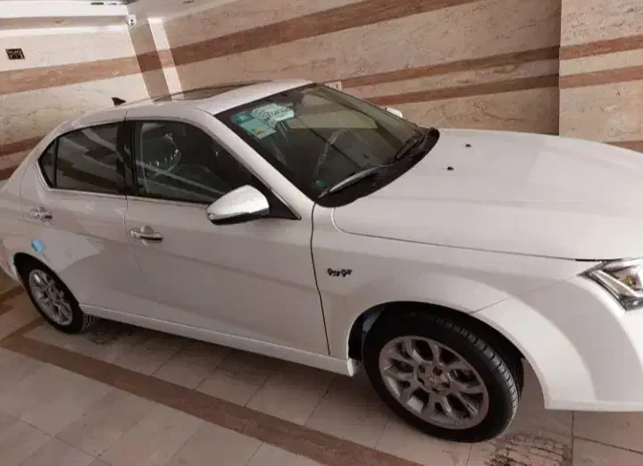 دنا پلاس توربو اتوماتیک آپشنال - 1404