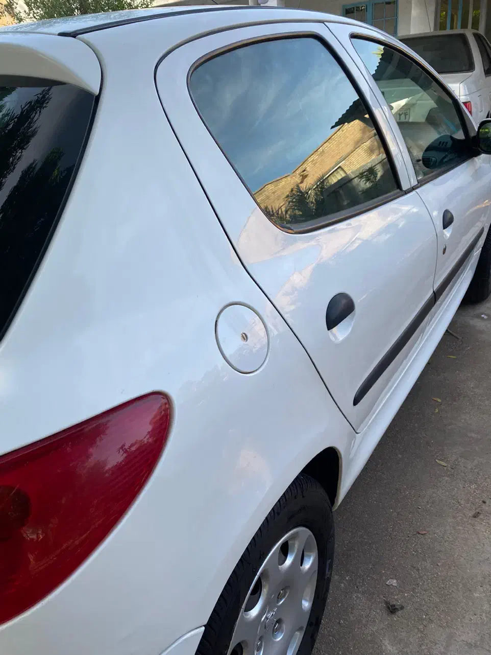 پژو 206 تیپ 6 - 1390