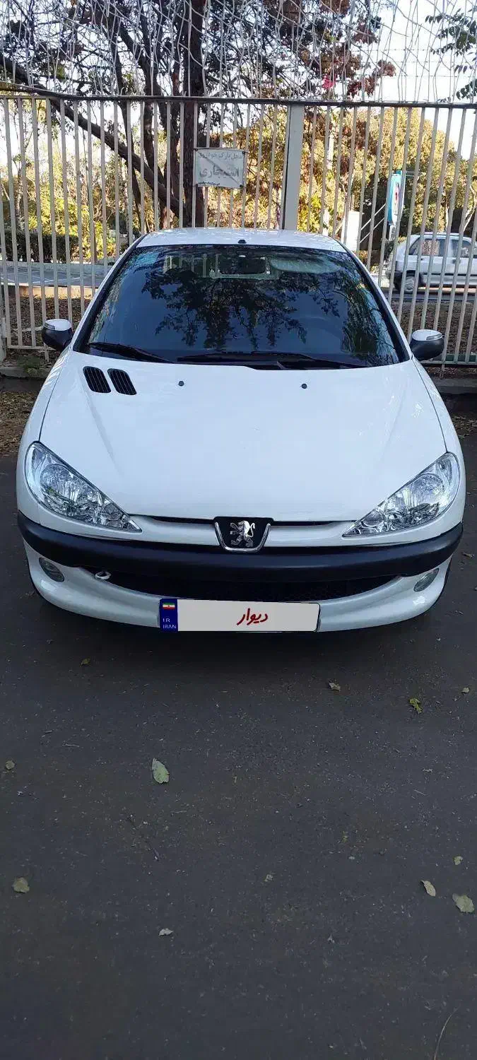 خودرو پژو، ۲۰۶ صندوق دار آگهی ann_20960594