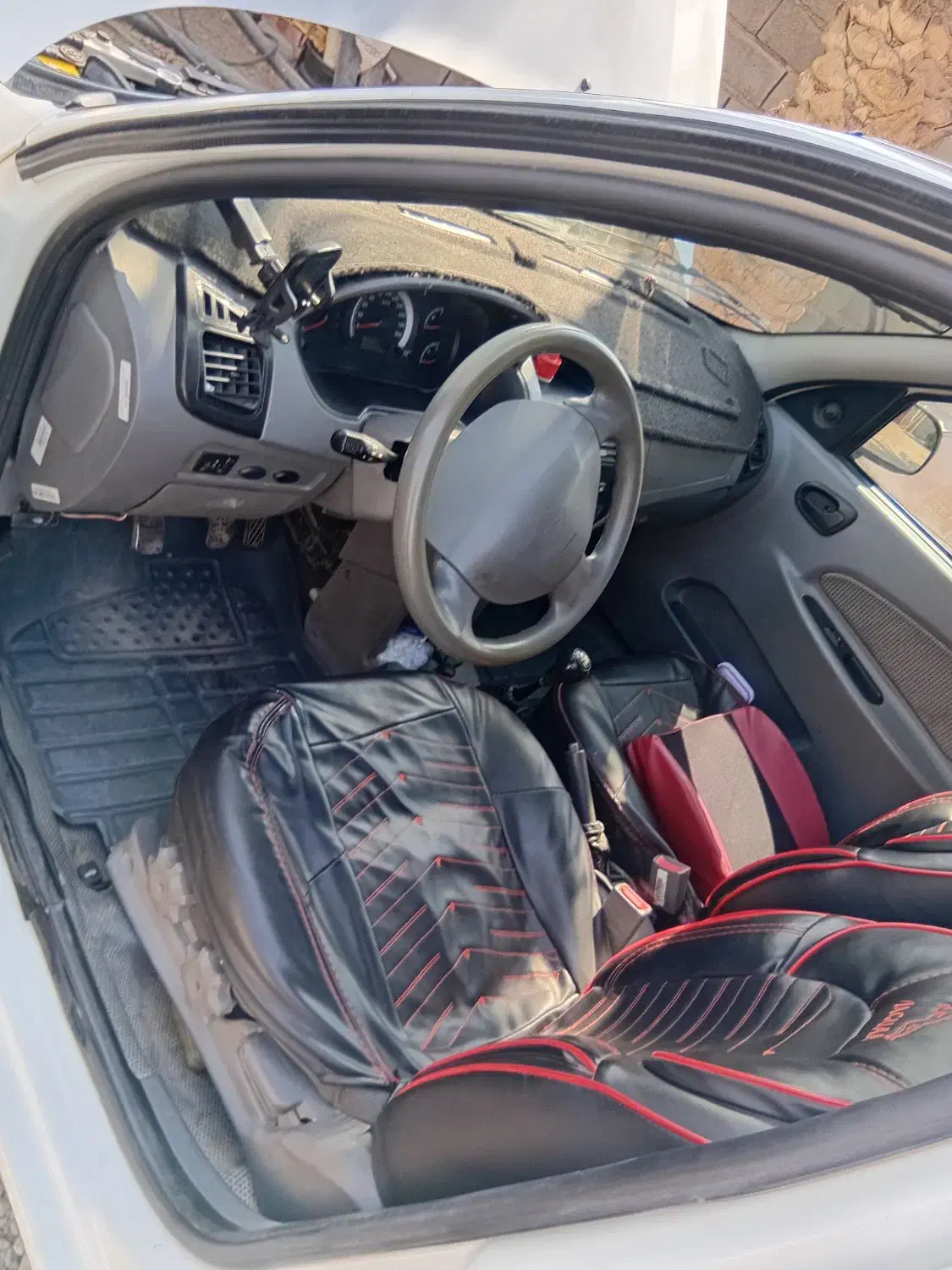 تیبا صندوق دار EX - 1397