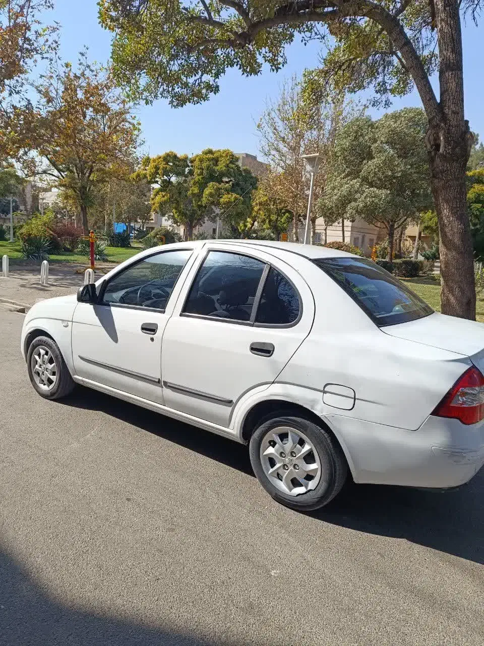 تیبا صندوق دار SX - 1398