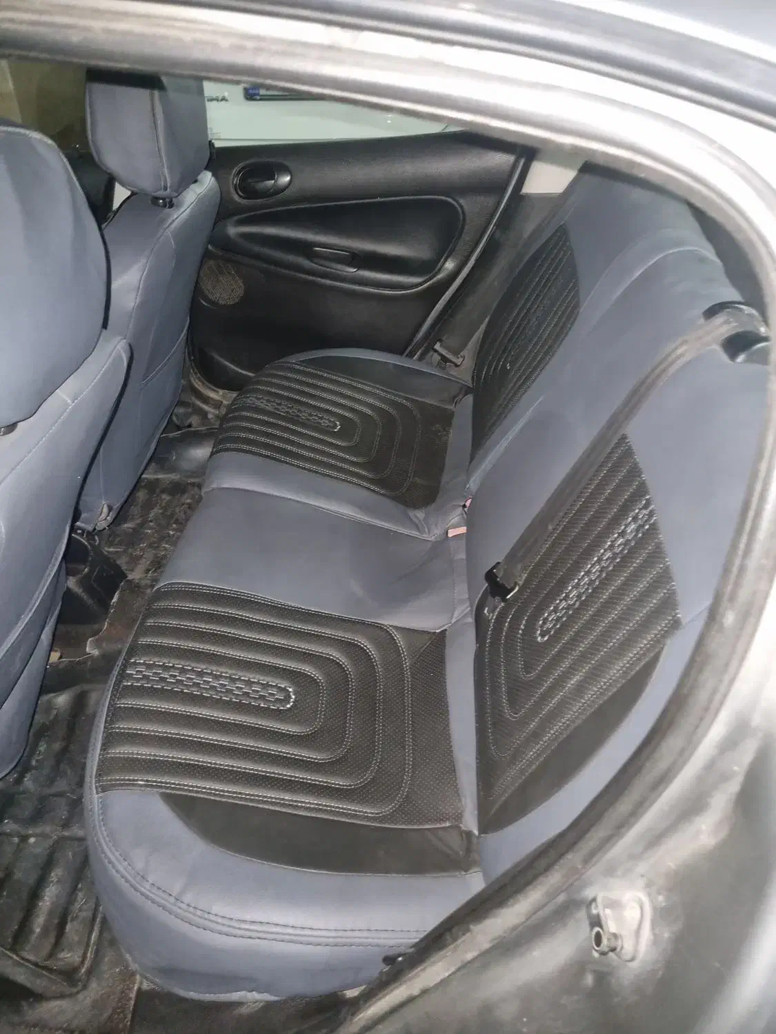 پژو 206 تیپ 6 - 1383