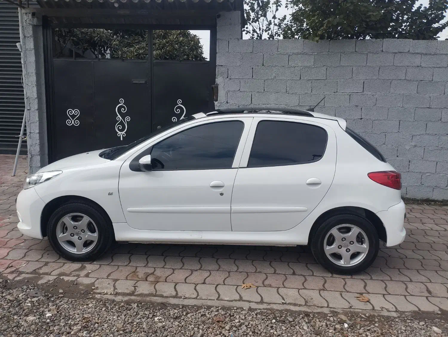 پژو 207 پانوراما دنده‌ای - 1401