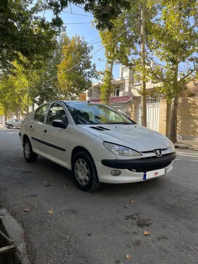 پژو ۲۰۶ صندوق دار v8 - 1395
