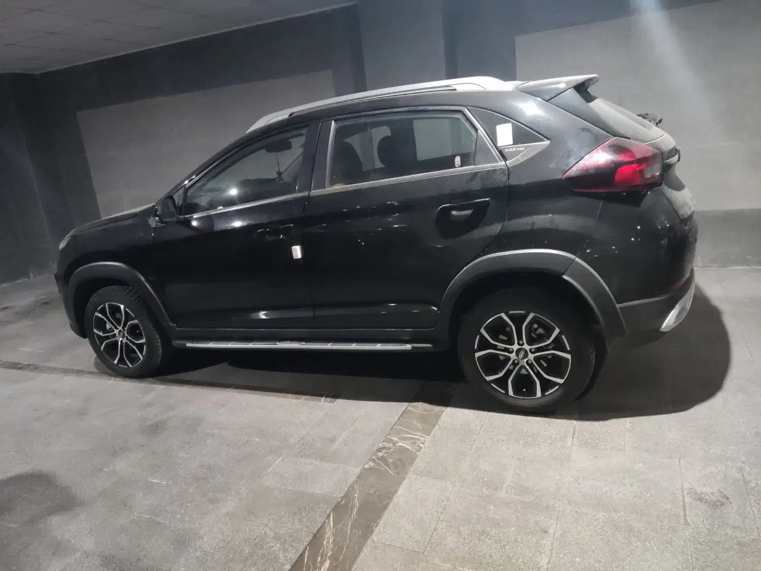 ام وی ام X22 پرو دنده‌ای - 1403