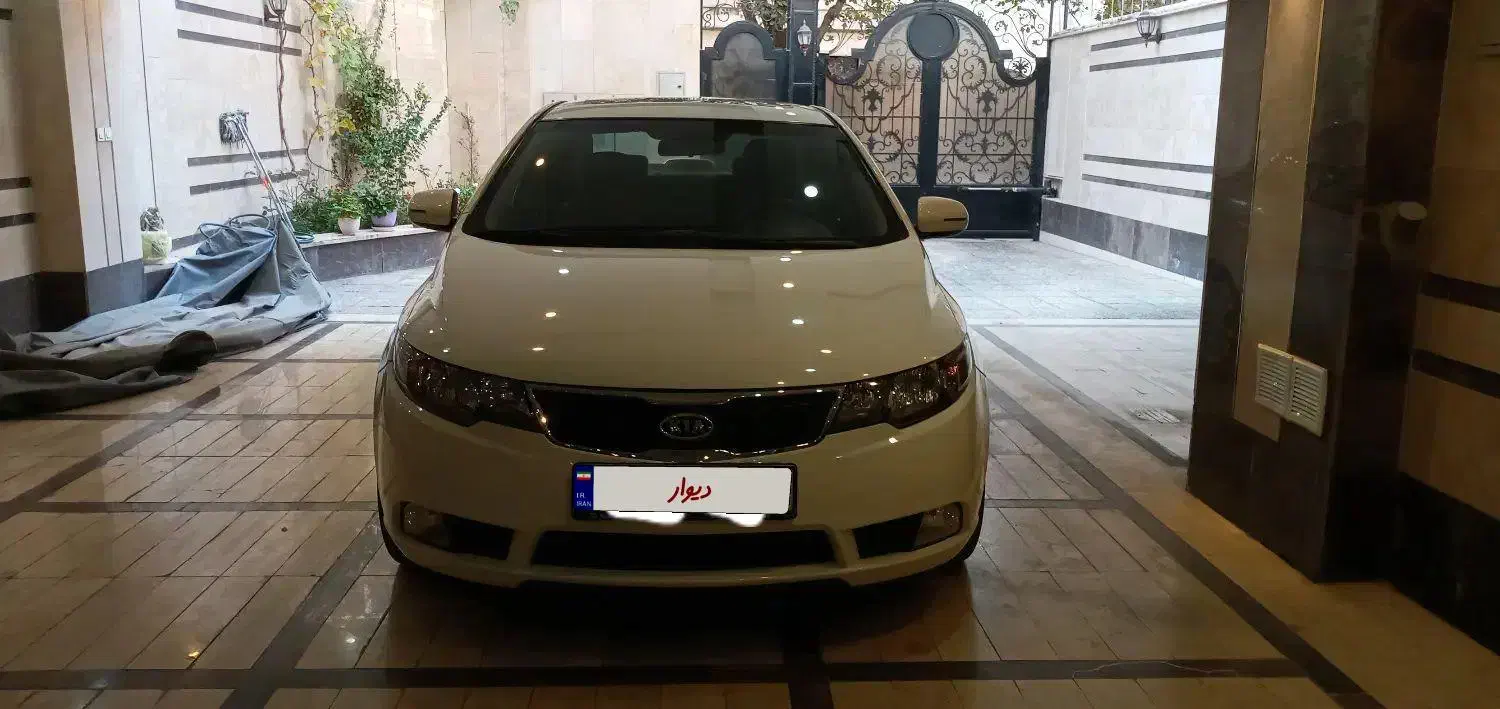خودرو کیا، سراتو مونتاژ آگهی ann_20960997
