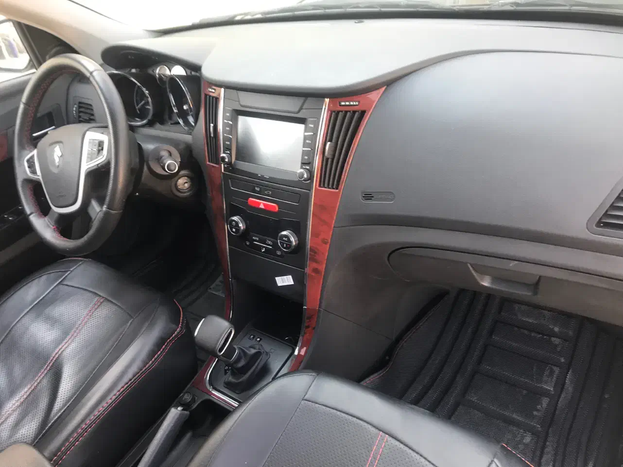 دنا پلاس توربو اتوماتیک - 1402