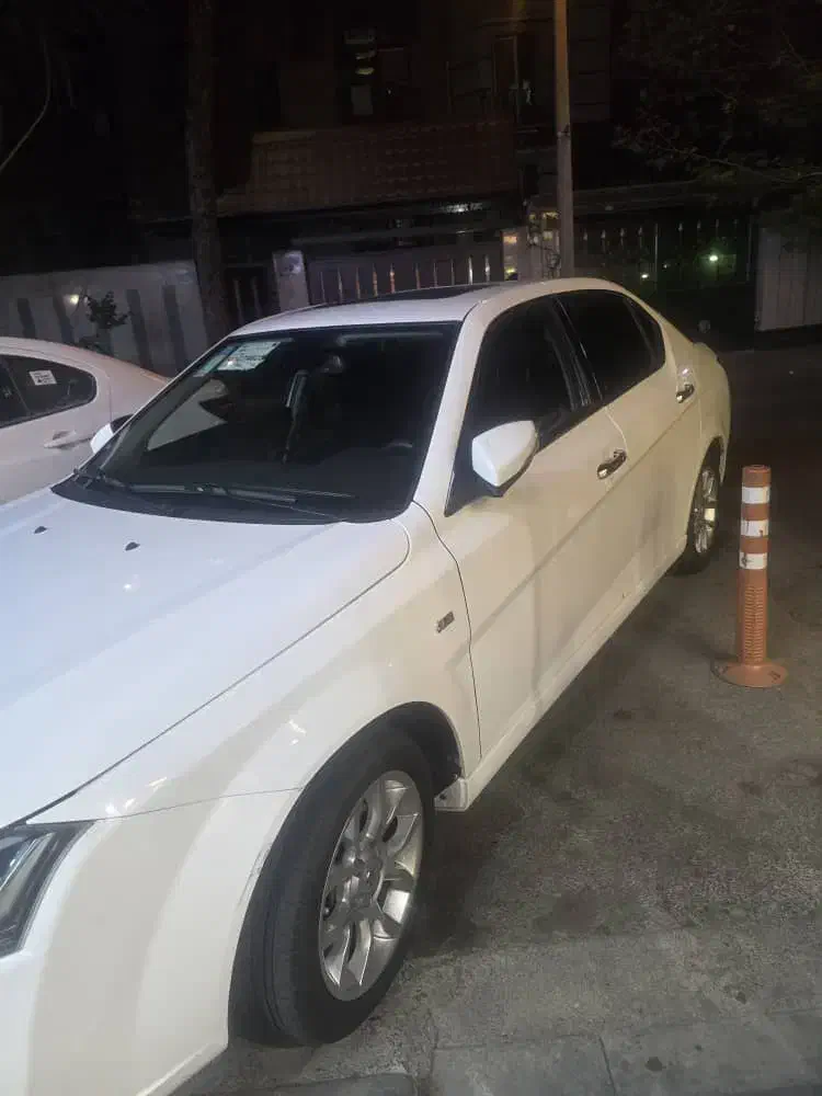 دنا پلاس توربو اتوماتیک - 1403