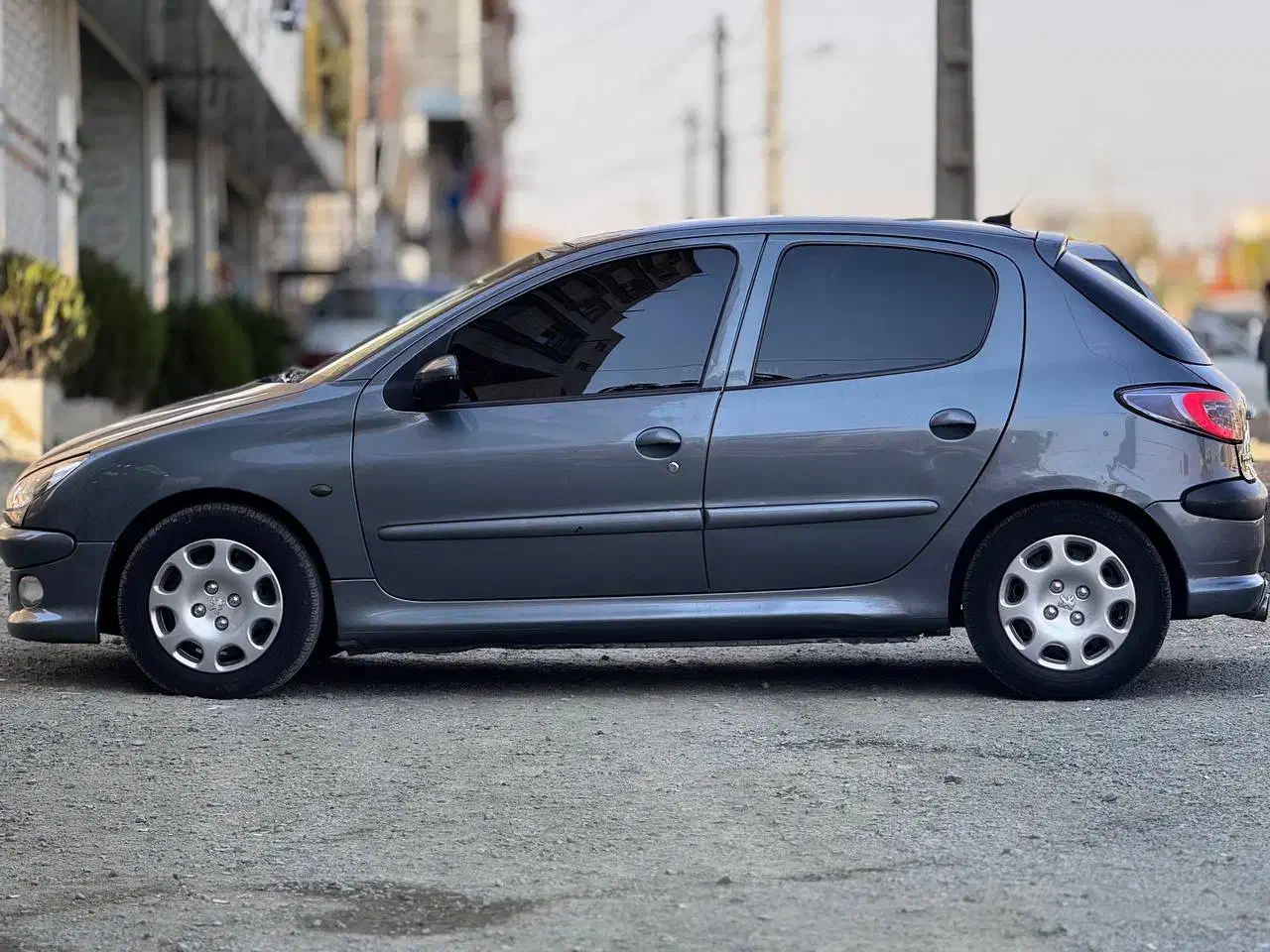 پژو 206 تیپ 2 - 1396