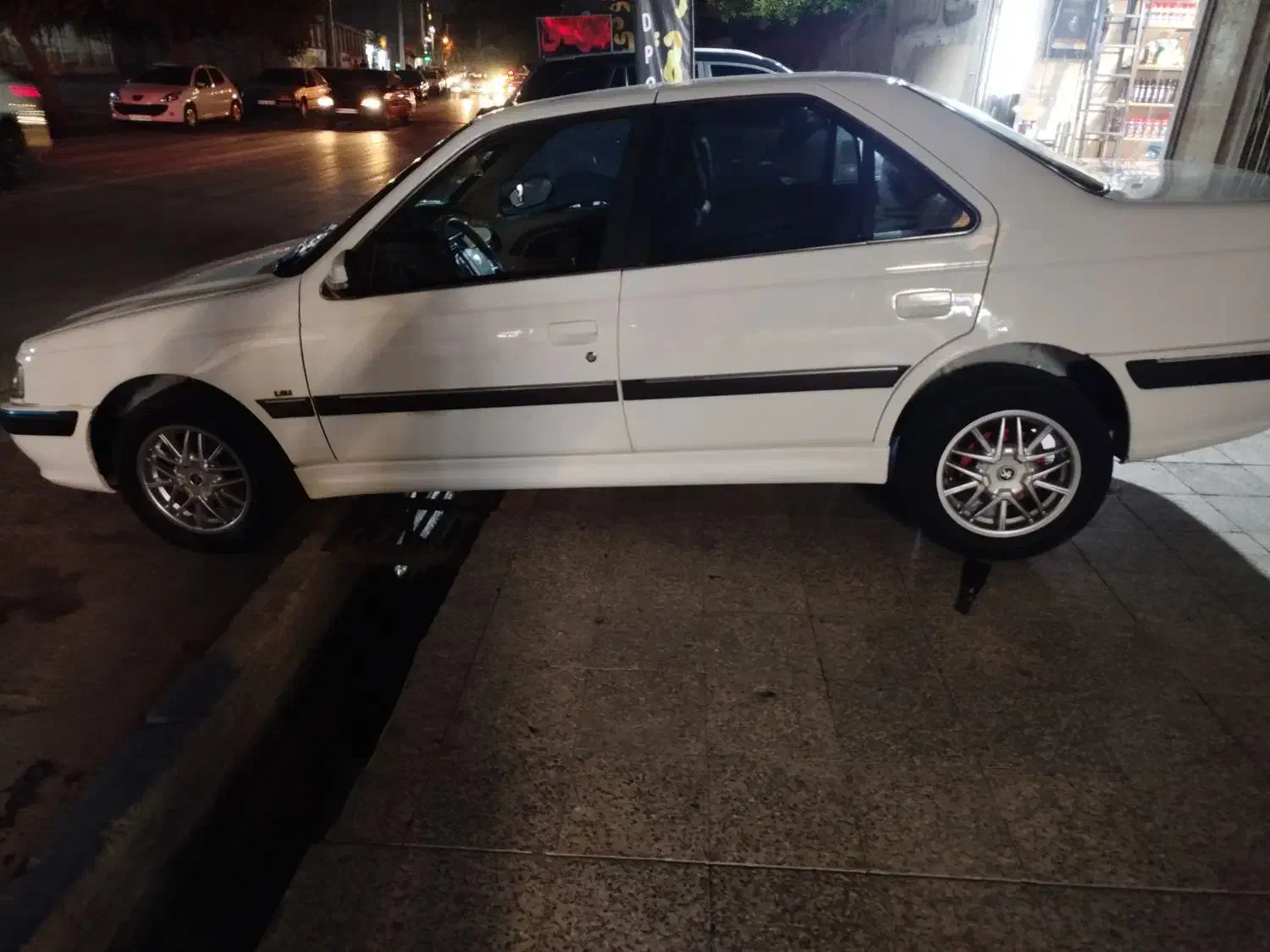 پژو پارس LX - 1401