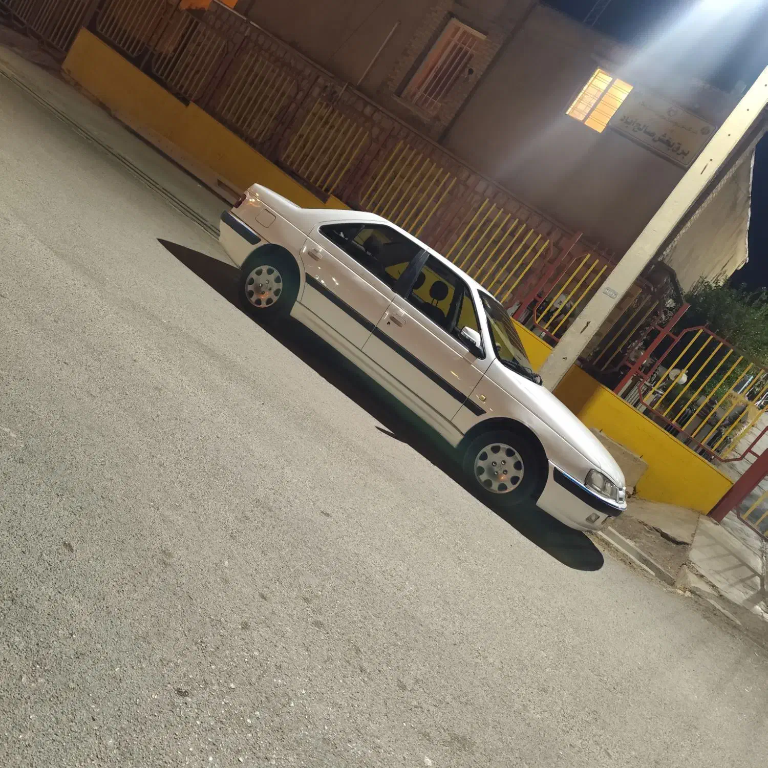 پژو پارس سال - 1390