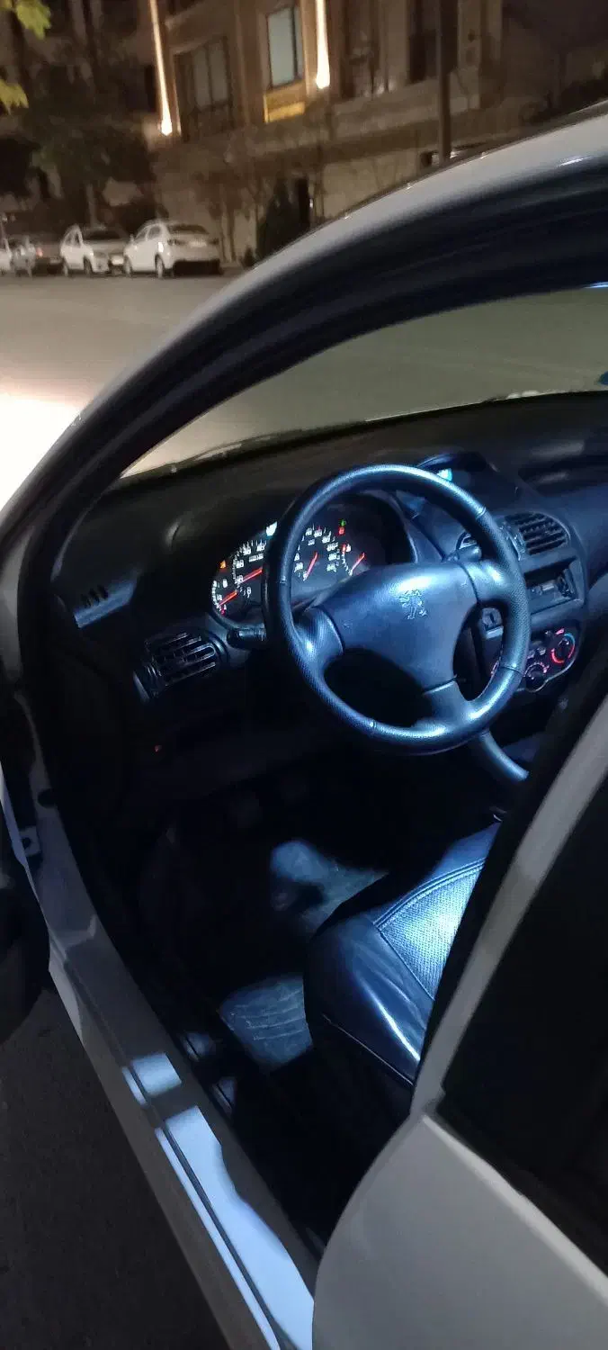 خودرو پژو، ۲۰۶ صندوق دار آگهی ann_20961339