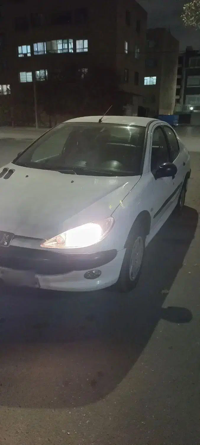 پژو ۲۰۶ صندوق دار v20 - 1389