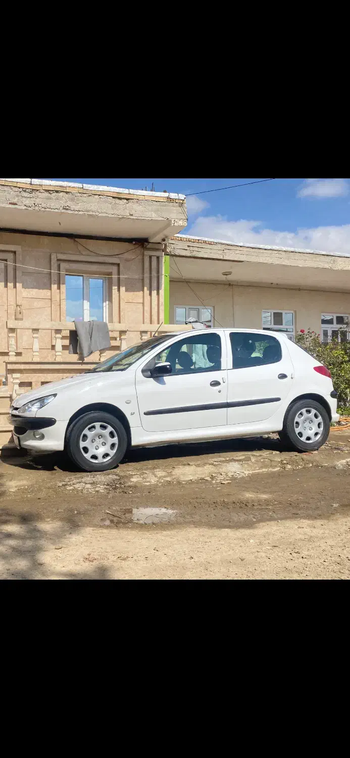 پژو 206 تیپ 5 - 1390