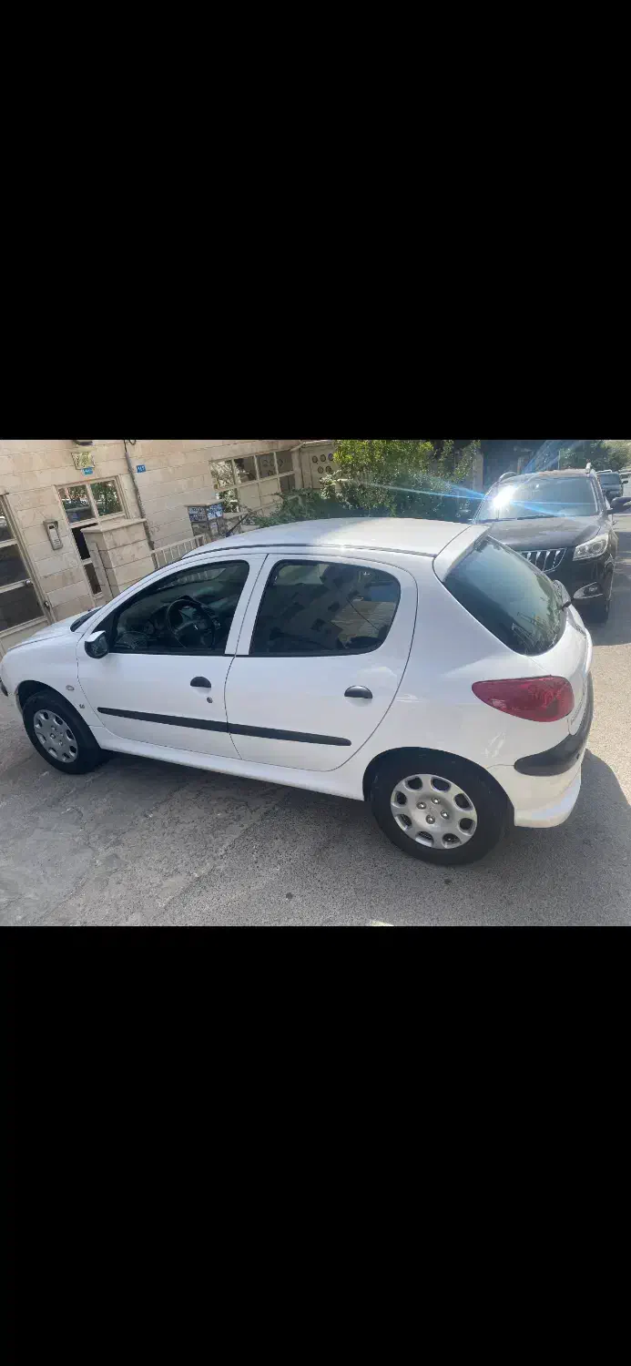 پژو 206 تیپ 5 - 1390