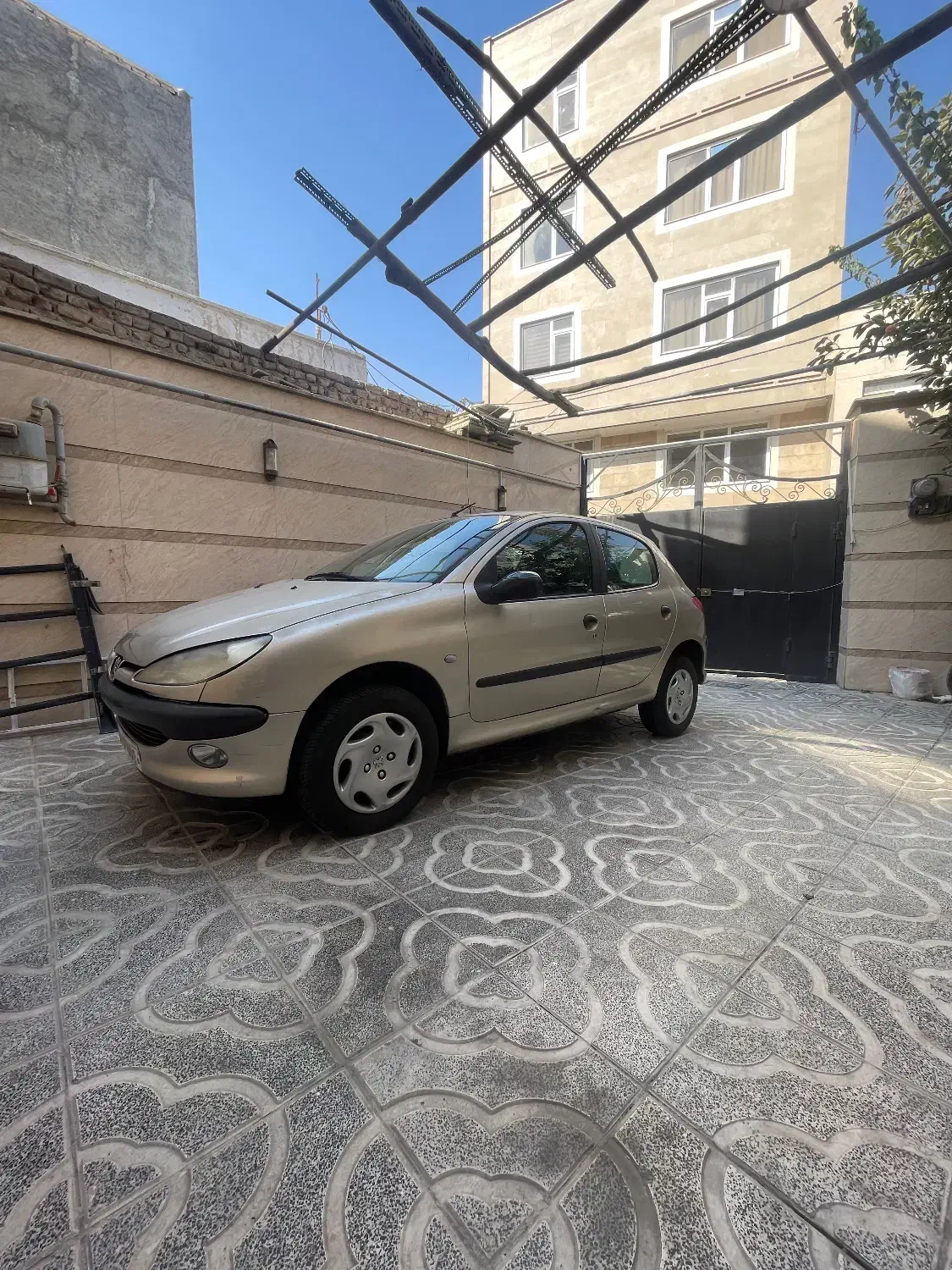 پژو 206 تیپ 2 - 1382