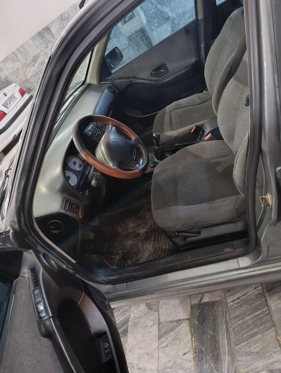 پژو پارس سال - 1388