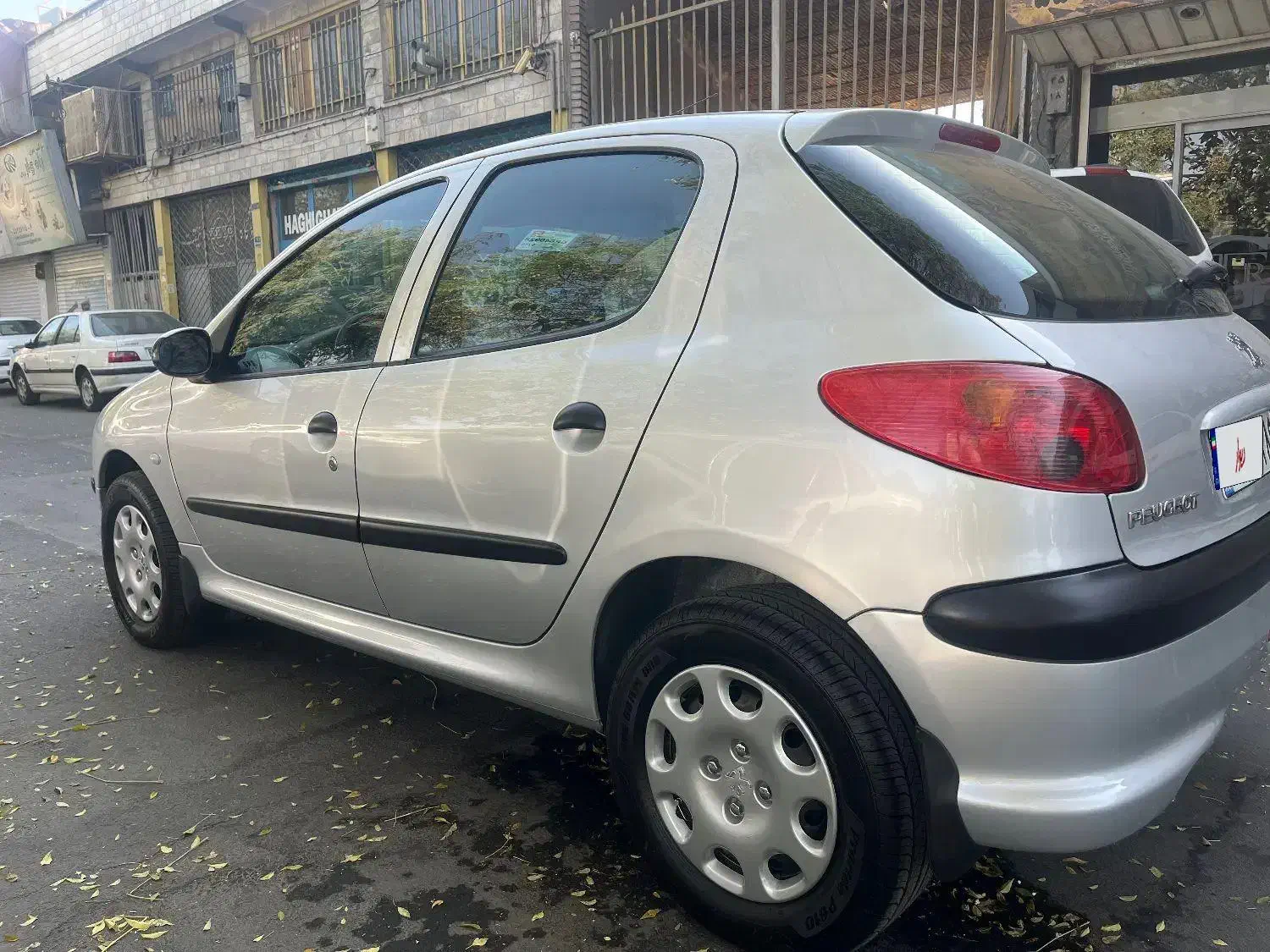 پژو 206 تیپ 6 - 1385