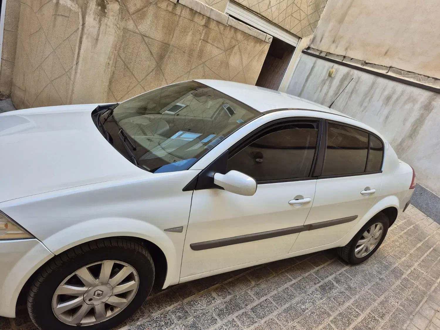 رنو مگان پارس خودرو 2000 - 1391