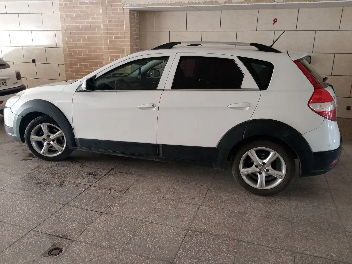 دانگ فنگ H30 کراس اتوماتیک - 1397