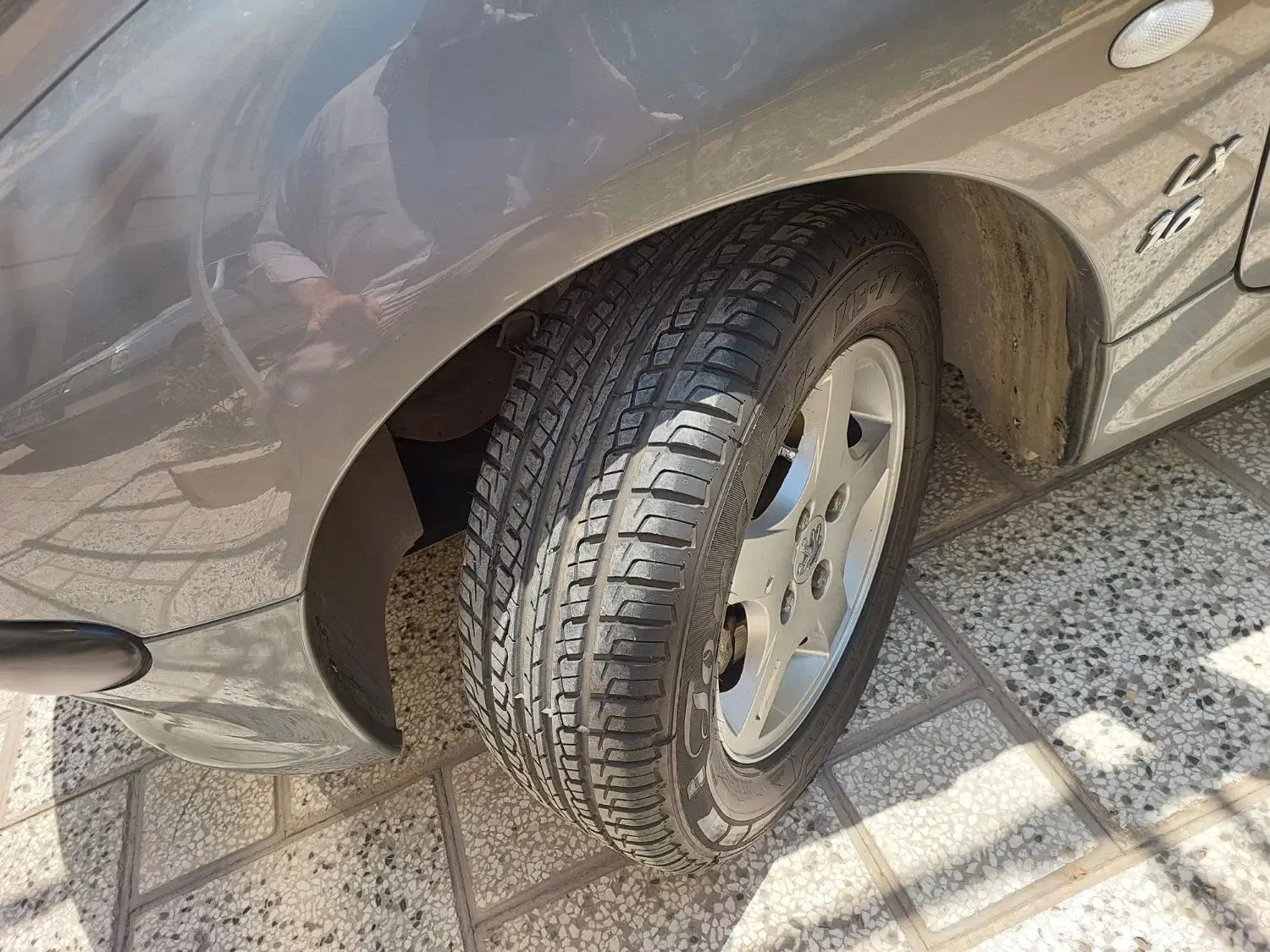 پژو ۲۰۶ صندوق دار v8 - 1398