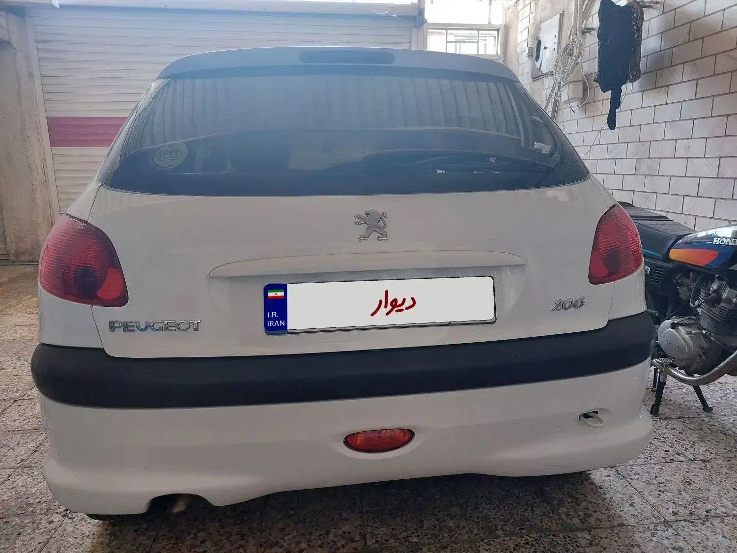 پژو 206 تیپ 3 - 1401
