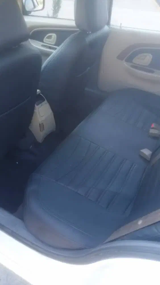 پژو پارس XU7P - 1400