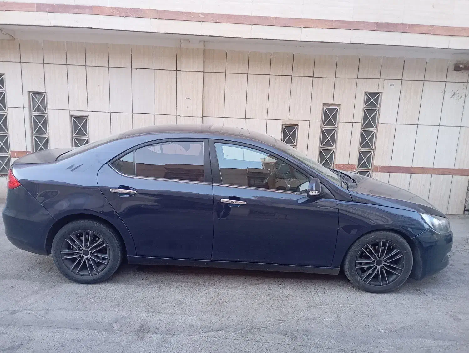 خودرو جک، J5 آگهی ann_20962045