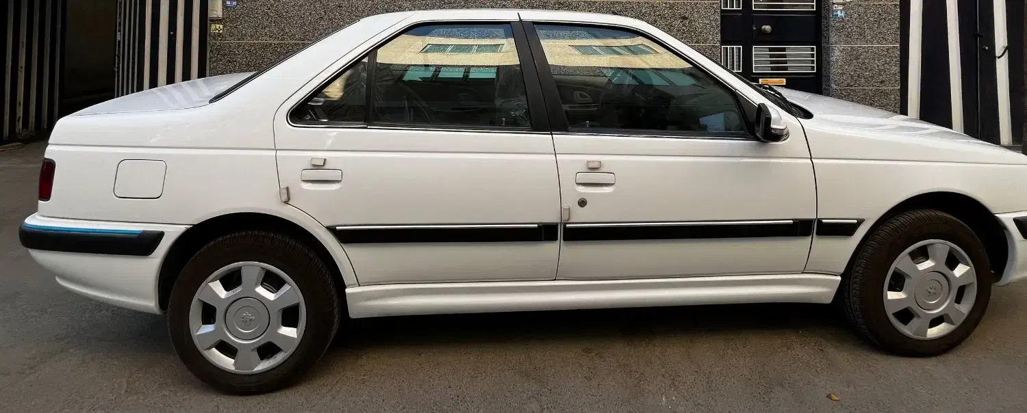 پژو پارس XU7P - 1402