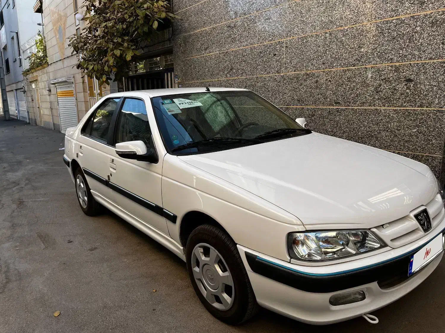 پژو پارس XU7P - 1402