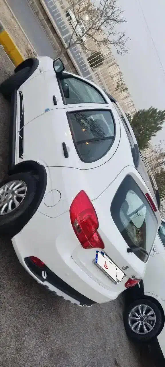 کوییک R دنده‌ای - 1402