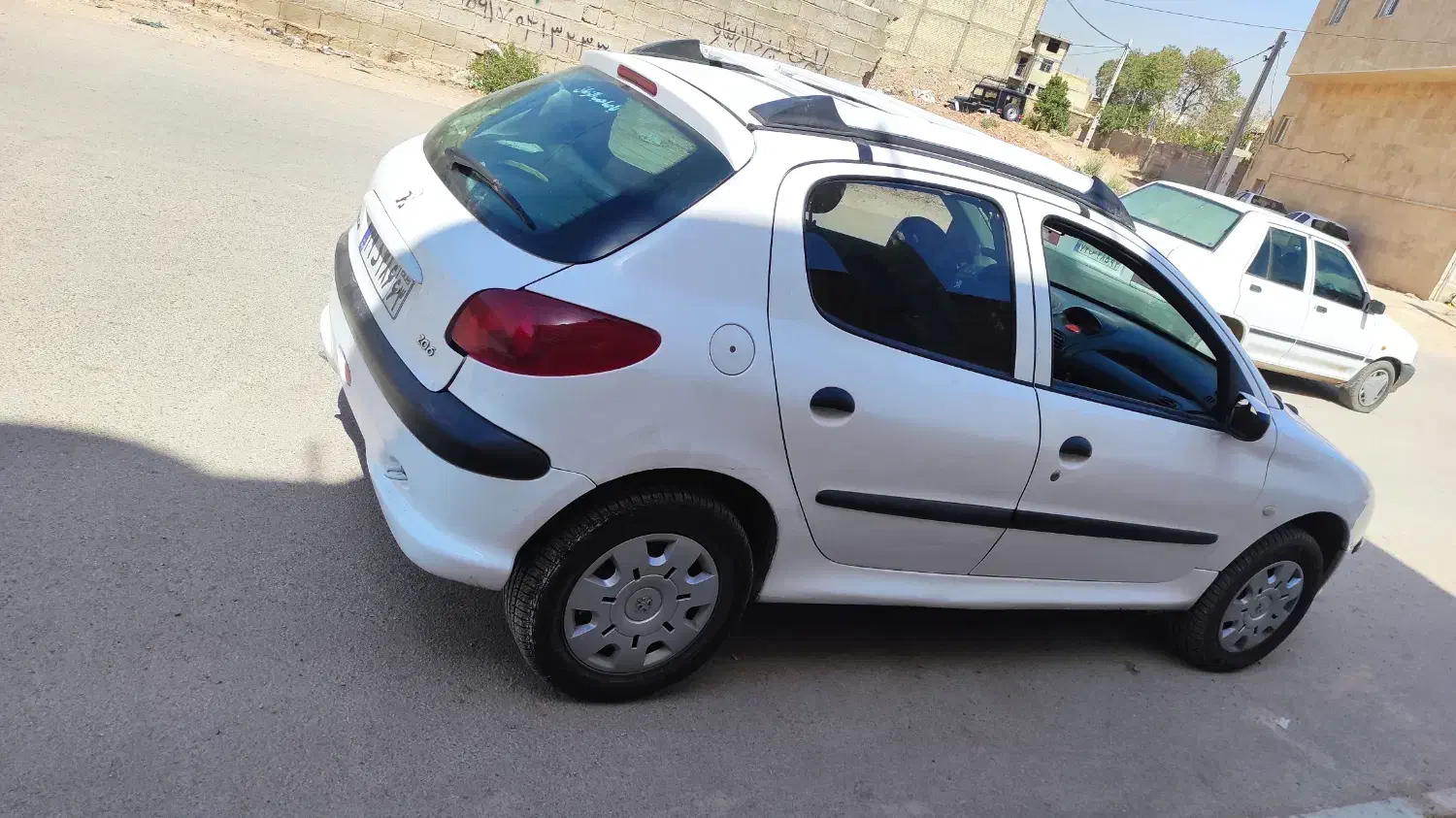 پژو 206 تیپ 2 - 1390