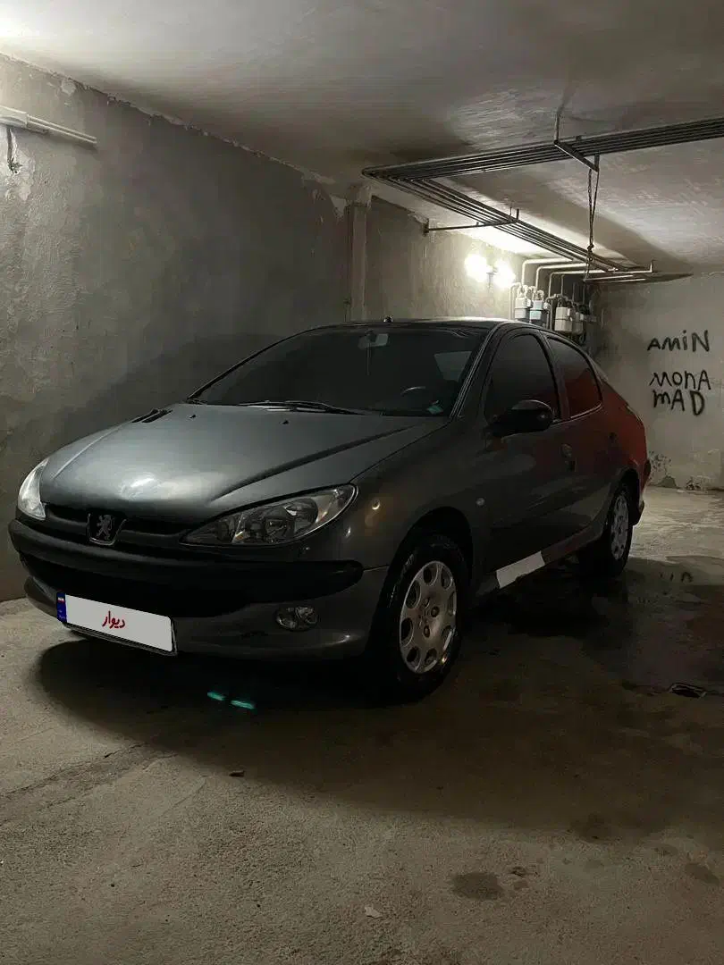 پژو ۲۰۶ صندوق دار v8 - 1390