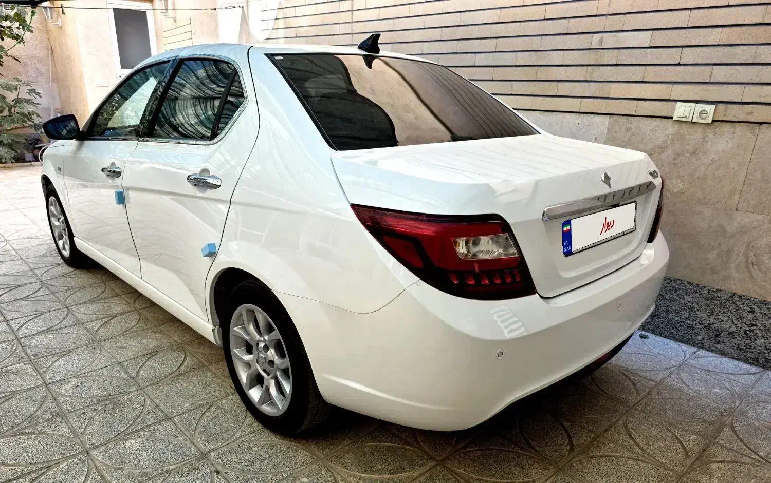 دنا پلاس توربو اتوماتیک - 1403