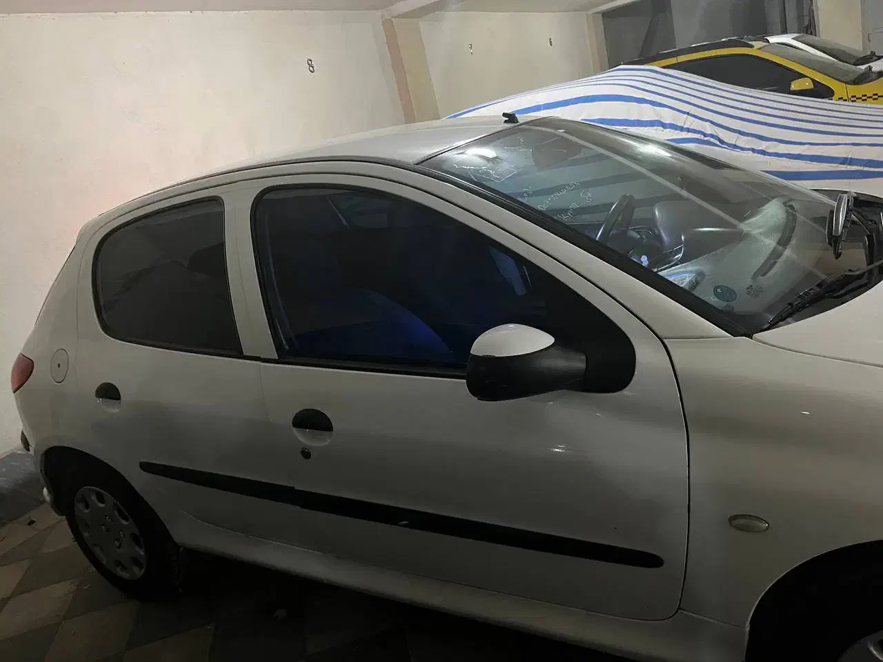 پژو 206 تیپ 2 - 1396