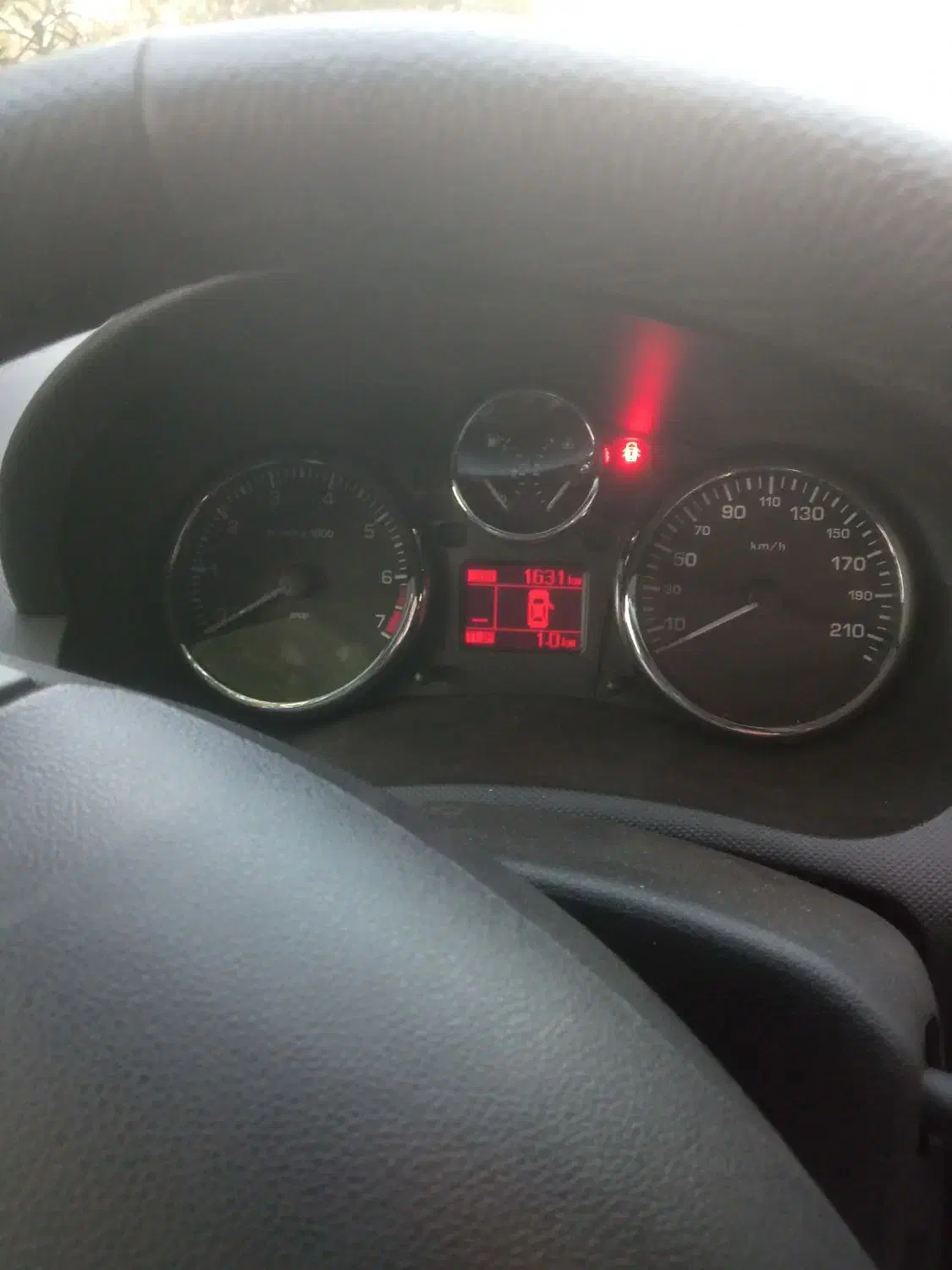 پژو 207 پانوراما اتوماتیک TU5P - 1403