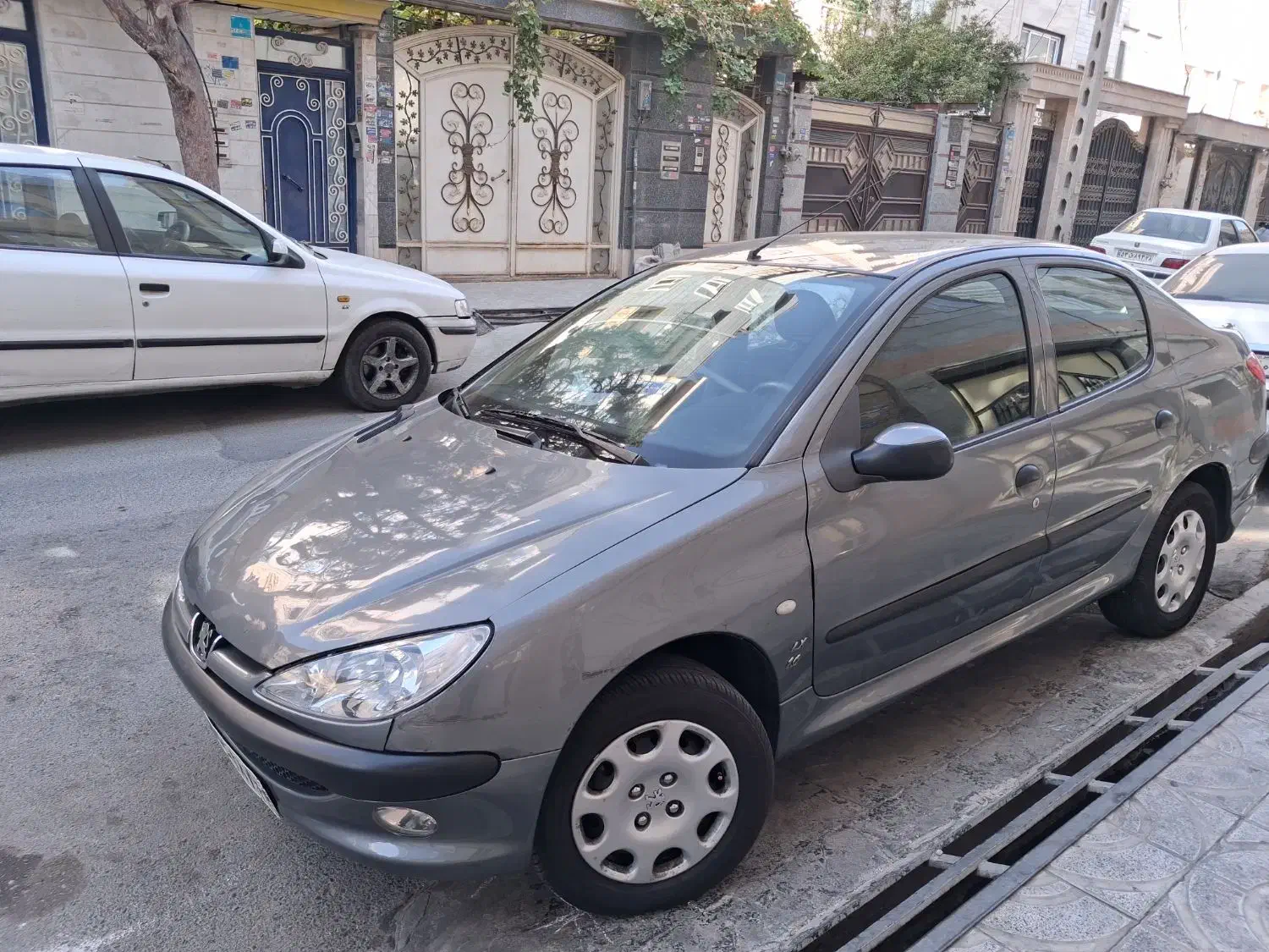 خودرو پژو، ۲۰۶ صندوق دار آگهی ann_20962656