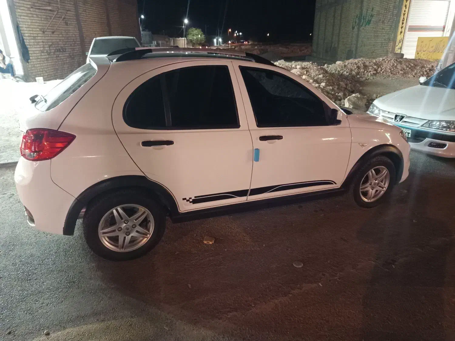 کوییک R دنده‌ای - 1401