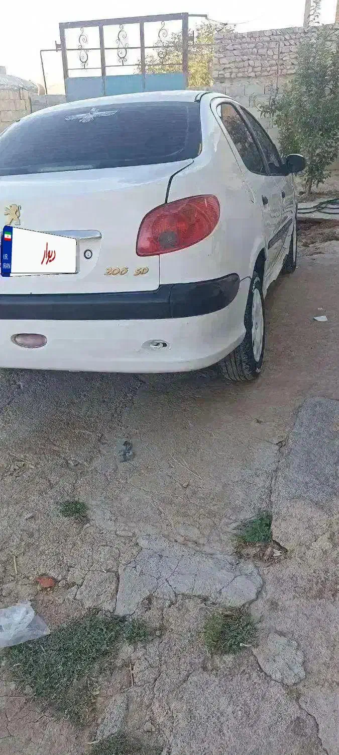 پژو ۲۰۶ صندوق دار v20 - 1389